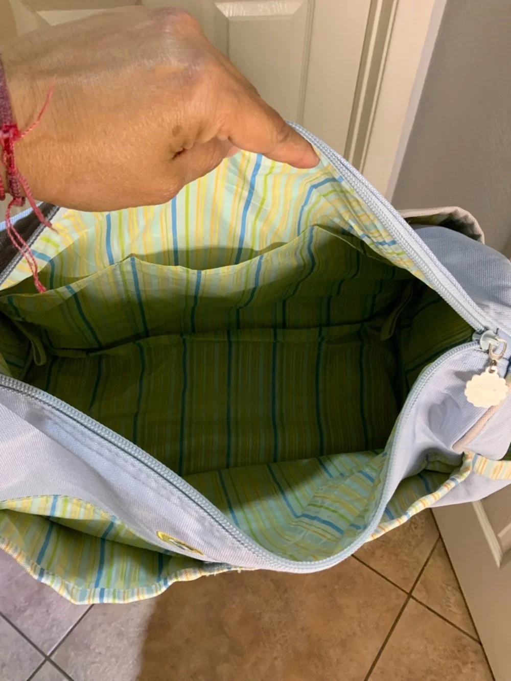 Vintage rare Winnie the Pooh diaper/ duffel bag - Picture 12 of 13